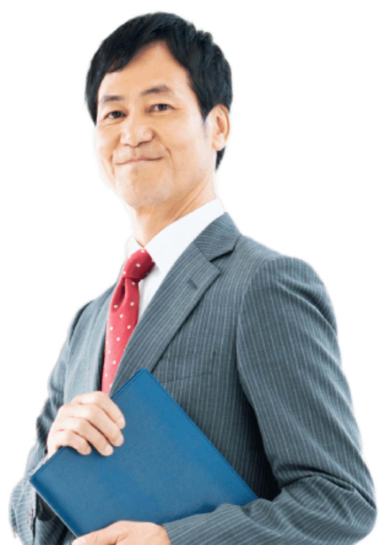 スーツ姿の男性が書類を持ち笑顔で立つ